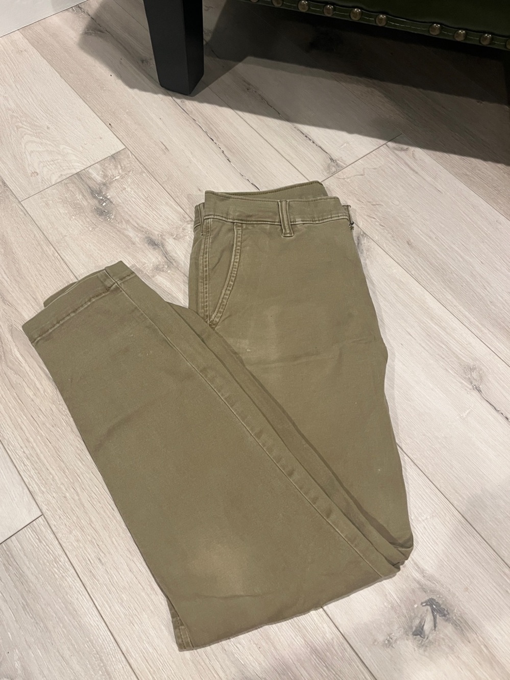 Levi's Olive Chino Pants